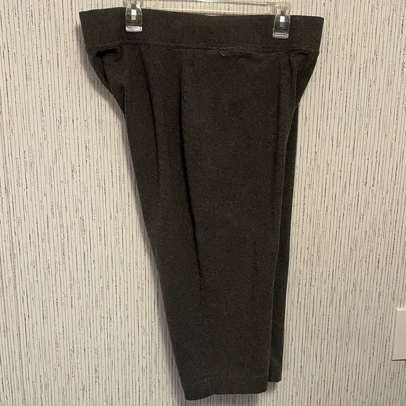 Lands' End Pants Women' Large Gray Starfish Crop Stretch Waist Casual Capri 1X - Picture 3 of 7